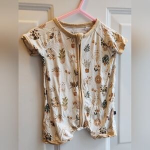 The Sleepy Sloth Bamboo 3-6m Short Romper Zippy